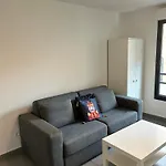 Studio Confortable